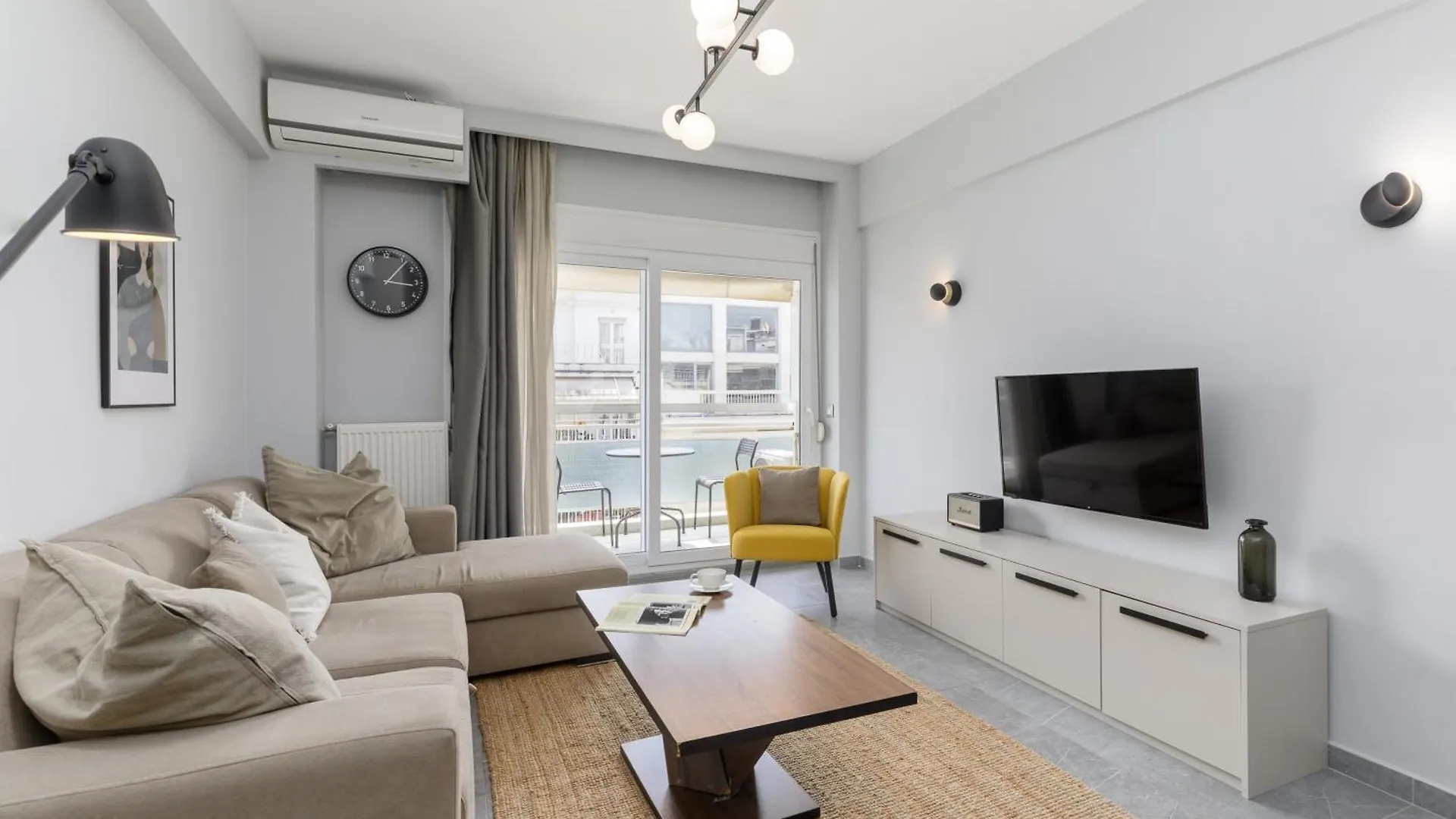 #Nereids Apts By Halu! Apartments Θεσσαλονίκη Ελλάδα